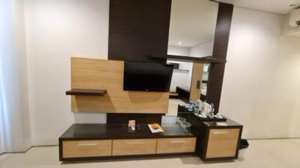 Hotel Cemerlang Bandung Esterno foto