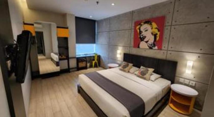 Hotel Cemerlang Bandung Esterno foto