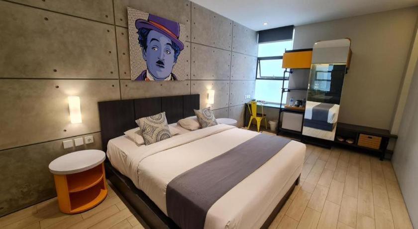 Hotel Cemerlang Bandung Esterno foto